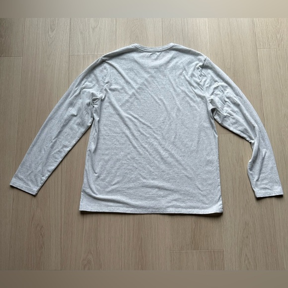 Old Navy Men’s Long Sleeve T-Shirt XL Heather Gray Basic Casual Tee - Picture 7 of 7